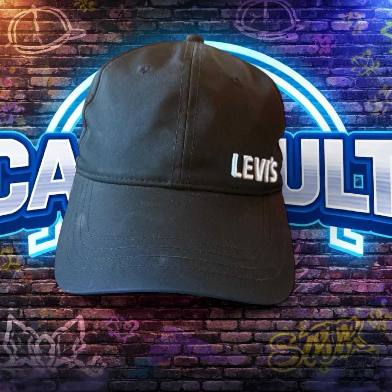 LEVI'S