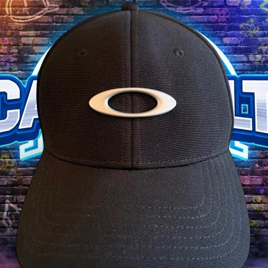 OAKLEY