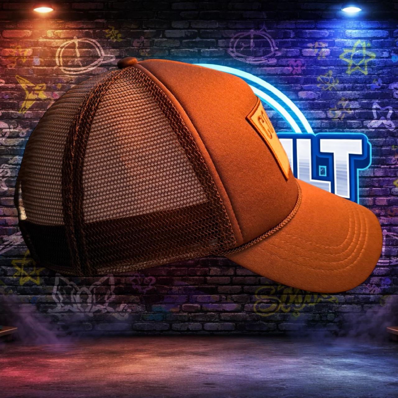 COWBOY HAT