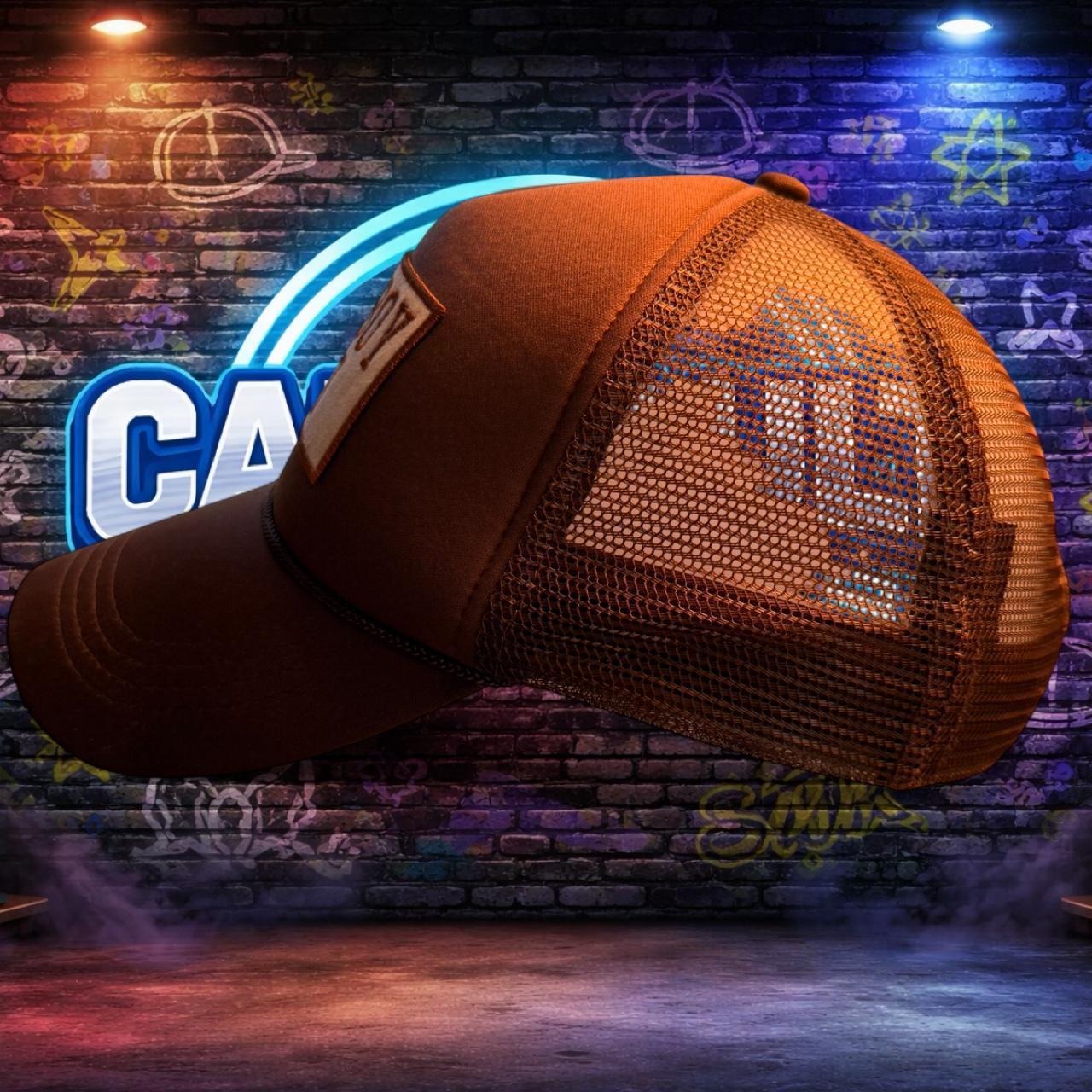 COWBOY HAT
